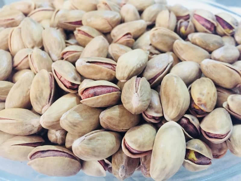 تصویر 3 از پسته بادامی فیض آباد با طعم اصیل و ماندگار